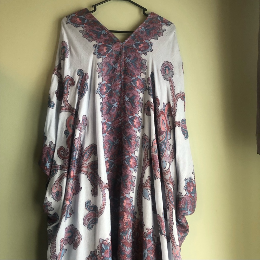 Chico’s NWT Ruana Blue Red One Size - Picture 3 of 5